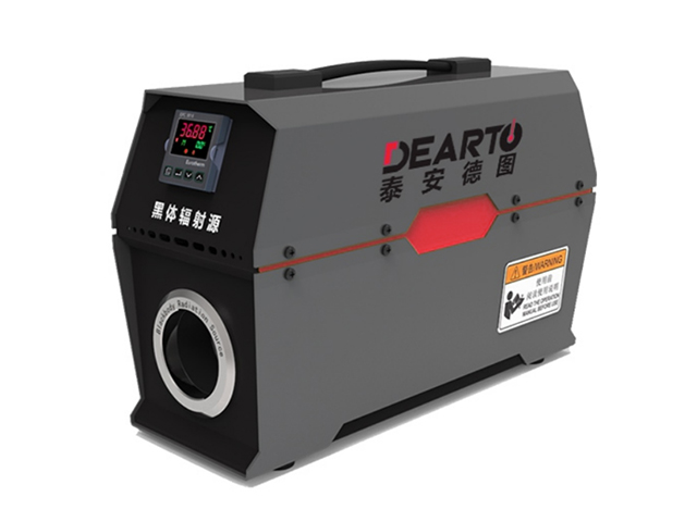 DTBF-50 便攜式黑體輻射源